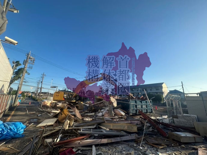 デモリション, 廃棄物処理, 建物解体, 建物解体業者, 火事の原因, 火元調査, 火災リスク, 火災リスクアセスメント, 火災予防, 火災保険, 火災保険金請求, 火災報知器, 火災報知機点検, 火災対応, 火災対策, 火災対策訓練, 火災時避難経路, 火災発生時の対応策, 火災調査, 火災調査員, 火災警報器, 火災防止法, 環境保全解体, 産業廃棄物, 産業廃棄物処理法, 粉じん対策, 解体作業, 解体工法, 解体工程, 解体後の土地活用, 解体撤去, 解体撤去費用見積もり, 解体業者, 解体現場, 解体許可, 解体許可申請, 解体費用, 防火壁, 防火設備