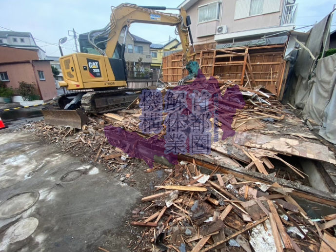 デモリション, 廃棄物処理, 建物解体, 建物解体業者, 火事の原因, 火元調査, 火災リスク, 火災リスクアセスメント, 火災予防, 火災保険, 火災保険金請求, 火災報知器, 火災報知機点検, 火災対応, 火災対策, 火災対策訓練, 火災時避難経路, 火災発生時の対応策, 火災調査, 火災調査員, 火災警報器, 火災防止法, 環境保全解体, 産業廃棄物, 産業廃棄物処理法, 粉じん対策, 解体作業, 解体工法, 解体工程, 解体後の土地活用, 解体撤去, 解体撤去費用見積もり, 解体業者, 解体現場, 解体許可, 解体許可申請, 解体費用, 防火壁, 防火設備